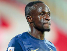 Футбол под зимним небом