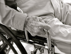 Тормоз цен в системе ухода за больными и престарелыми
